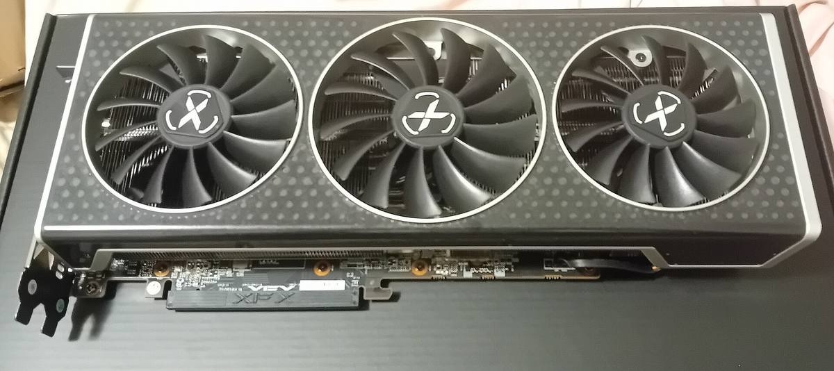 Grafická karta XFX Radeon RX 6750 XT