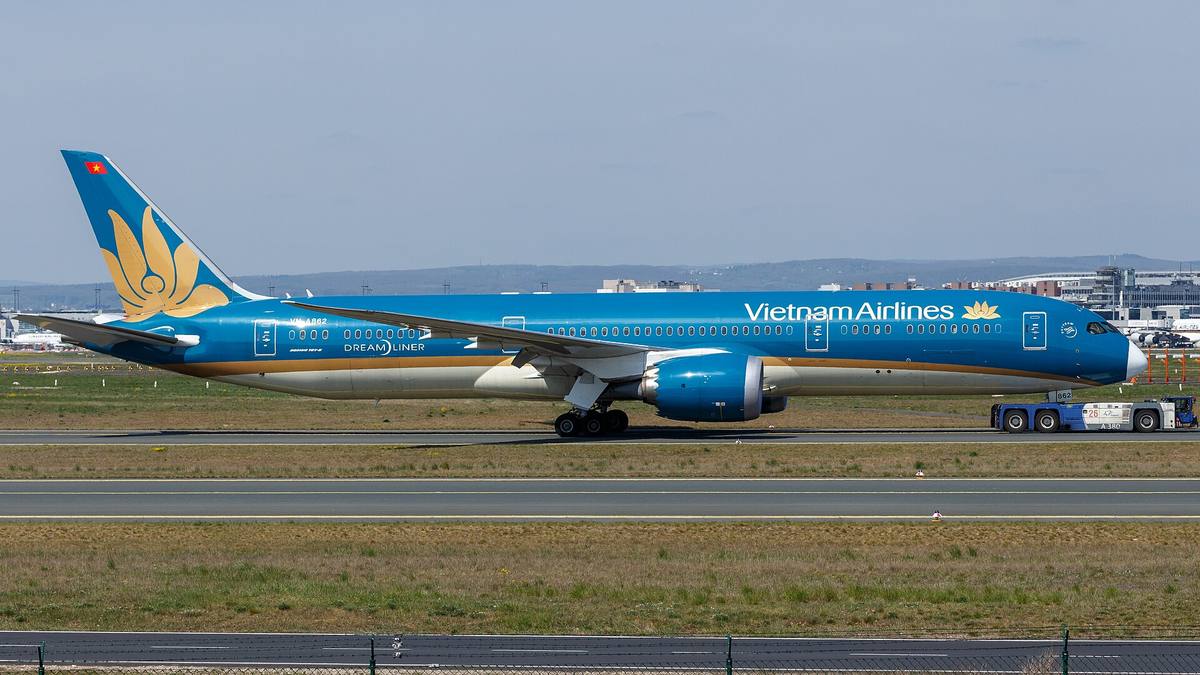 Boeing 787-9 společnosti Vietnam Airlines na letišti ve Frankfurtu